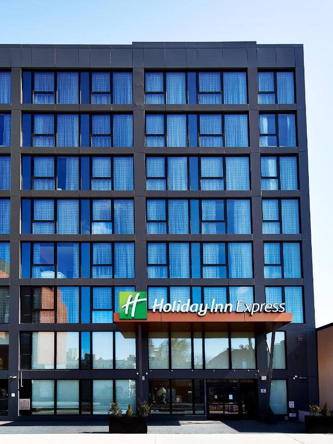 Holiday Inn Express - Nyc Brooklyn - Sunset Park By Ihg New York Exterior foto