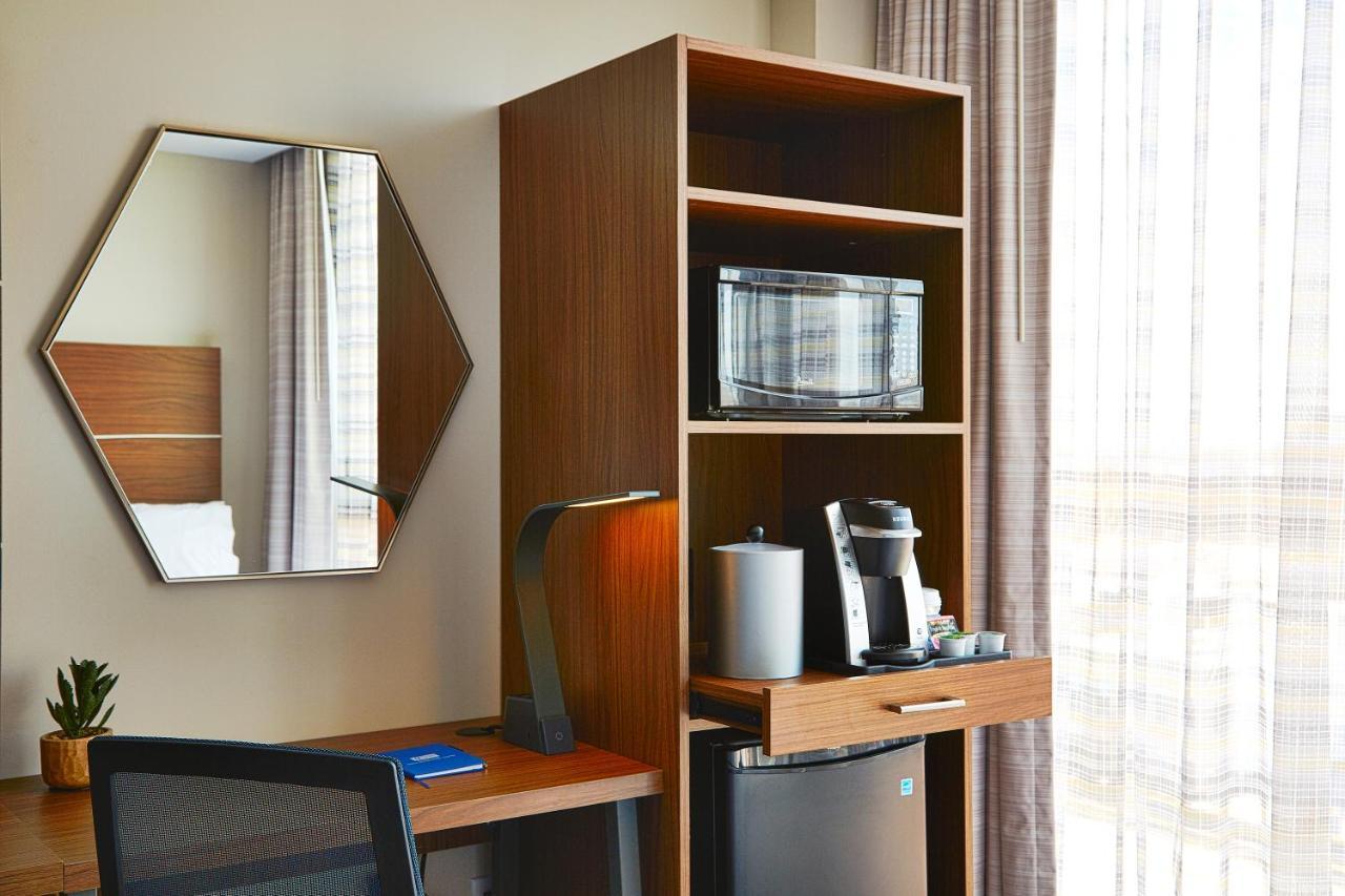 Holiday Inn Express - Nyc Brooklyn - Sunset Park By Ihg New York Exterior foto